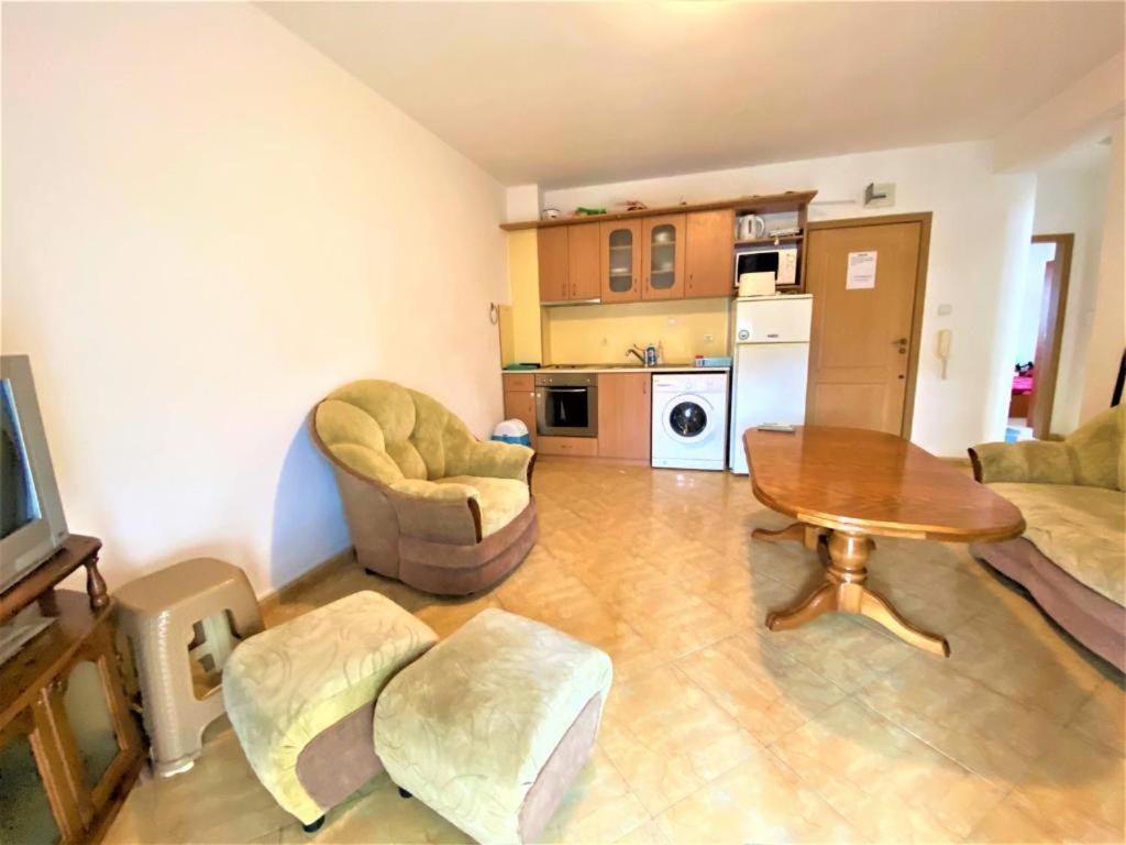 Bravo 5 Apartments Сонячний Берег Екстер'єр фото