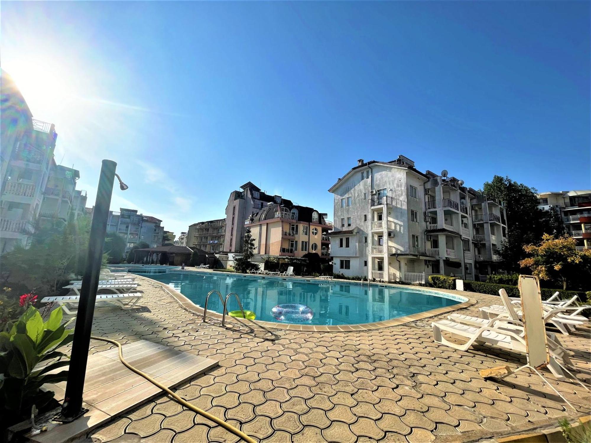 Bravo 5 Apartments Сонячний Берег Екстер'єр фото
